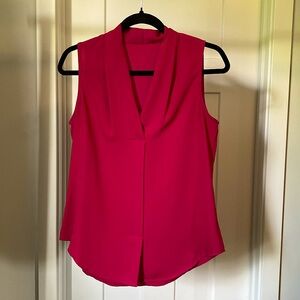 Light weight, sleeveless dress shirt